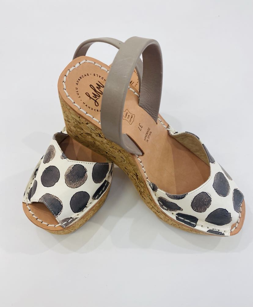 LULU AVARCAS LEATHER CORKS WITH SPOTTY PRINT