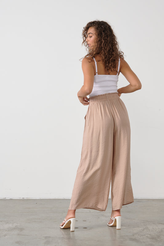 CAJU WIDE LEG SUMMER PANTS IN ALMOND