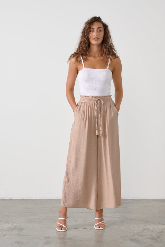 CAJU WIDE LEG SUMMER PANTS IN ALMOND