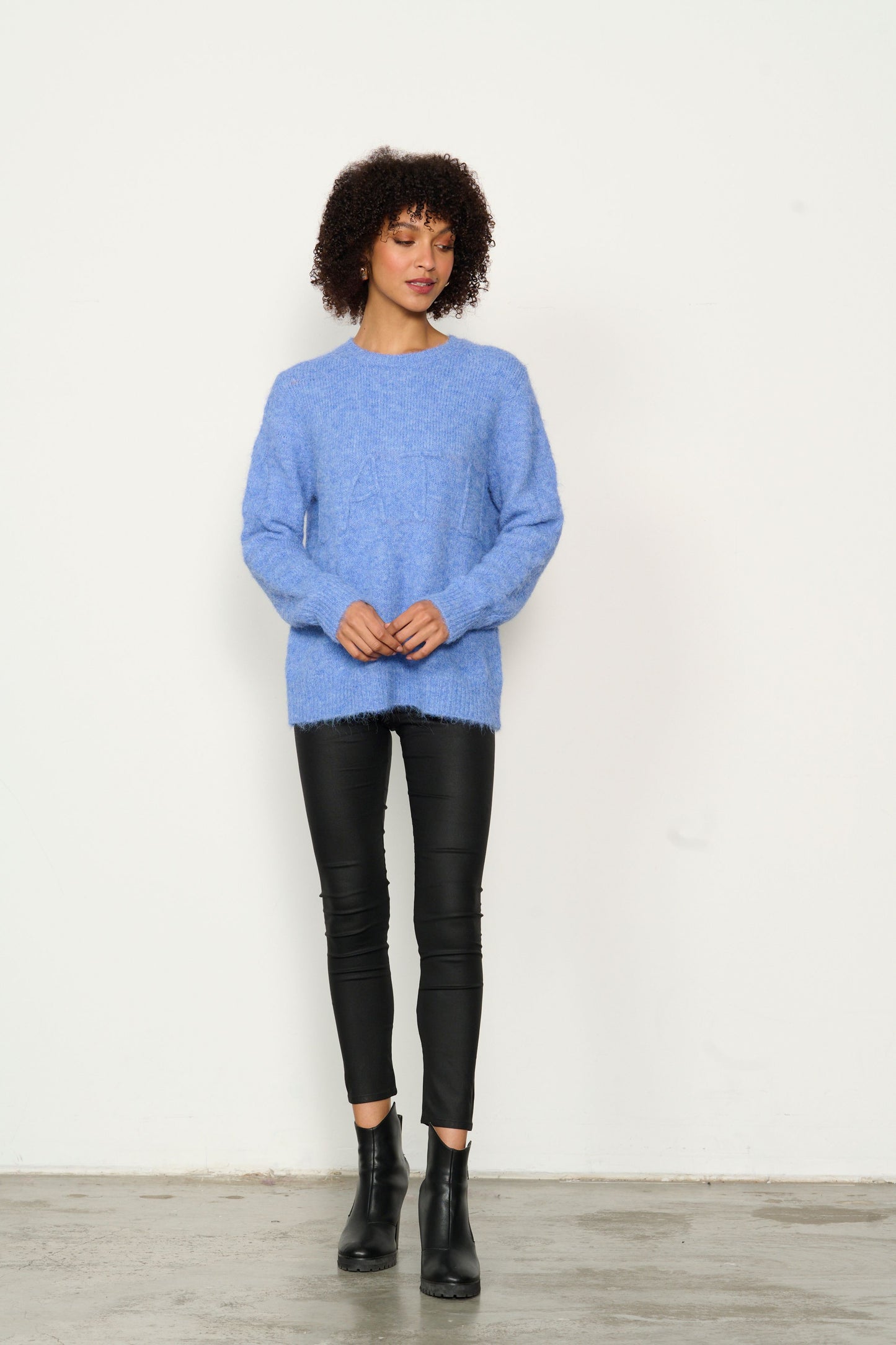 CAJU WOOL BLEND KNIT IN BLUE